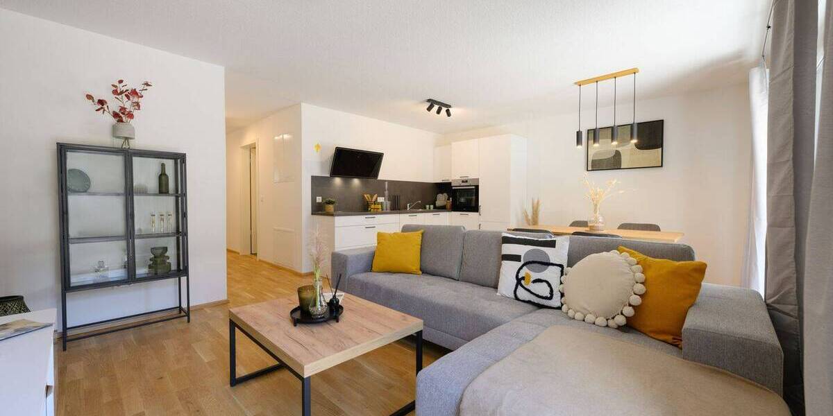 Etagenwohnung Erlangen Dechsendorf - 3 Zimmer, 80 m&sup2;, 1.660&euro; | Angebot:26787346