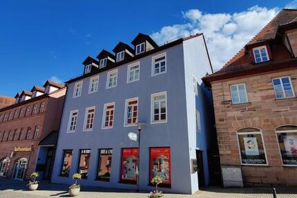 1A Innenstadt-Lage in Schwabach : Laden, Cafe, Gastro - OHNE PROV zimmer