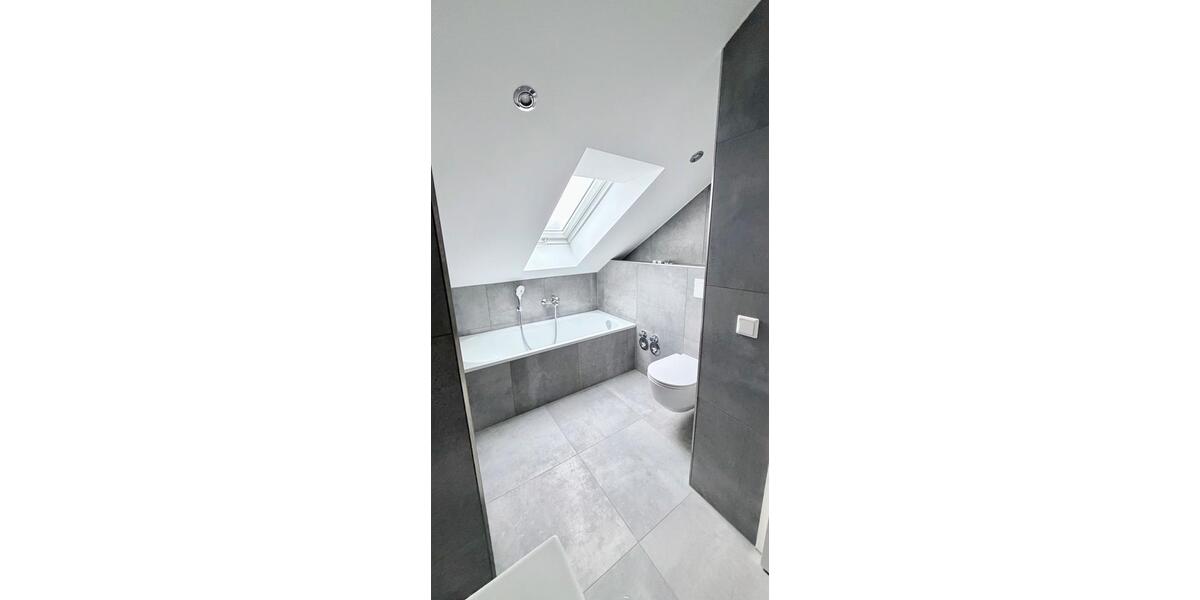 Exklusive 2-Zimmer-Dachgeschosswohnung 2 zimmer