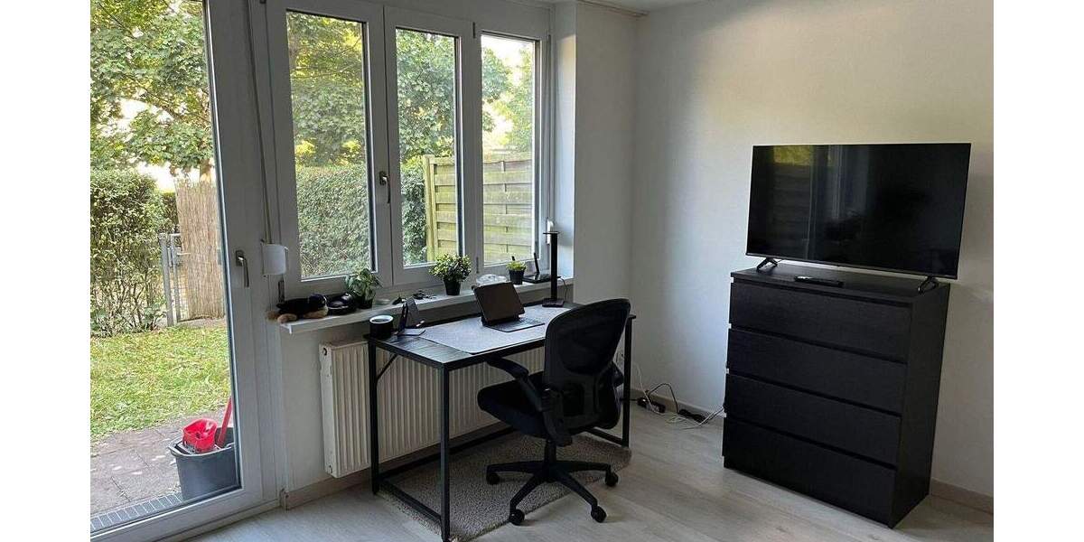 Ruhige 1-Zi-Wohnung mit kleinem Garten! 1 zimmer