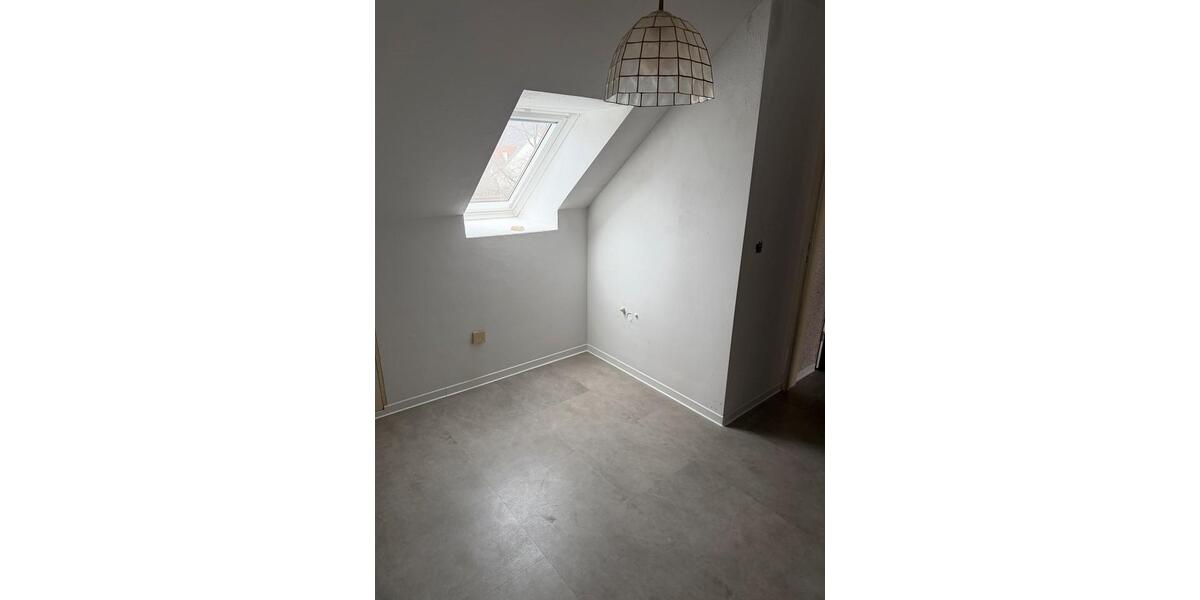 Reihenhaus Nürnberg Holzheim - 6 Zimmer, 178 m&sup2;, 2.050&euro; | Angebot:25170606