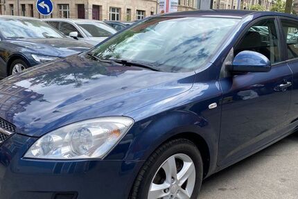 Kia ceed / Ceed 222.907 km 1.190 &euro; Fürth ( bei Nürnberg ) 90762