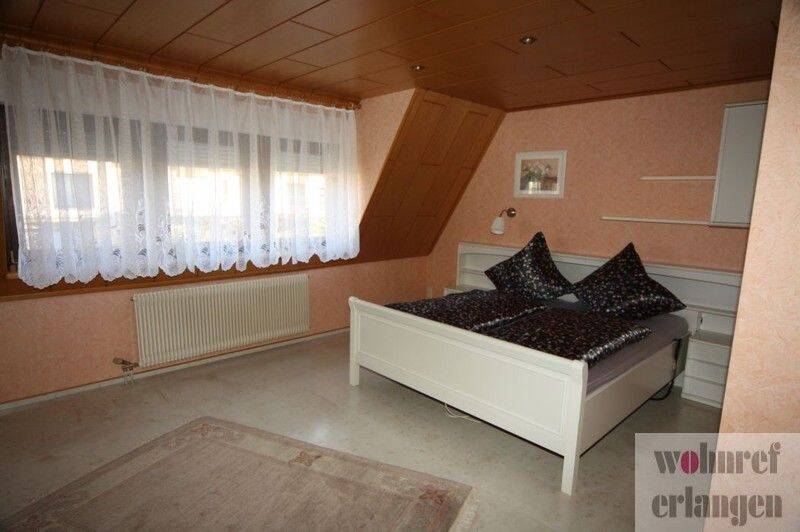 Mehrfamilienhaus, Wohnhaus Nürnberg Großgründlach - 4 Zimmer, 110 m&sup2;, 1.590&euro; | Angebot:26376789