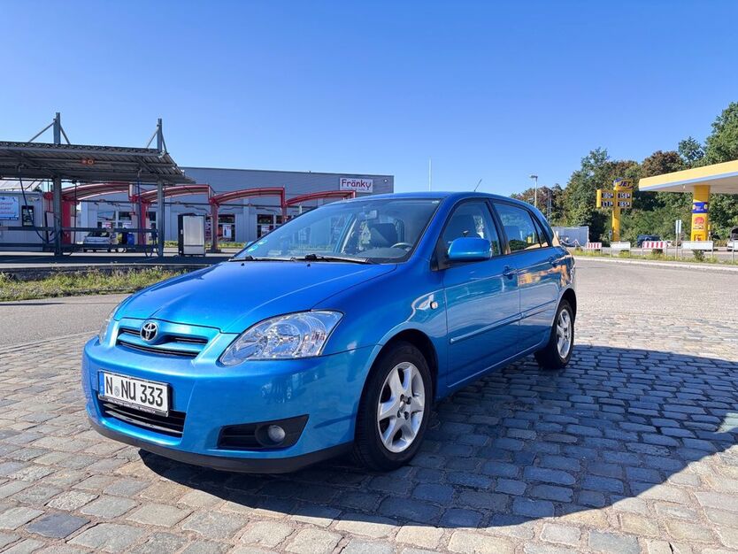 Toyota Corolla 114.000 km 3.700 € Nürnberg 90461