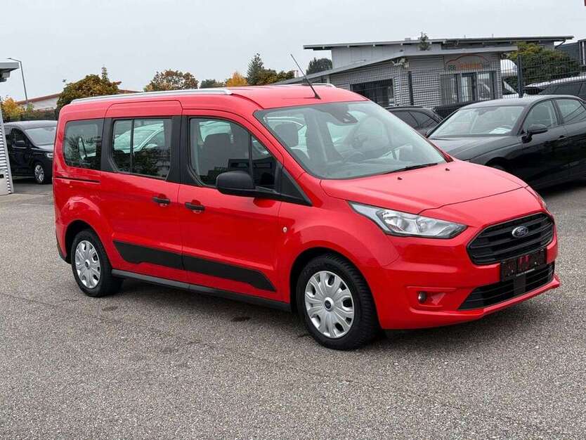 Ford Transit Connect 110.000 km 15.490 € Fürth 90763
