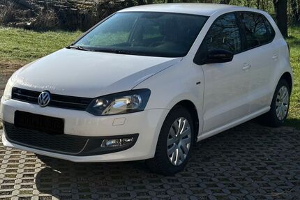 VW Polo 129.200 km 6.399 &euro; Aurachtal 91086