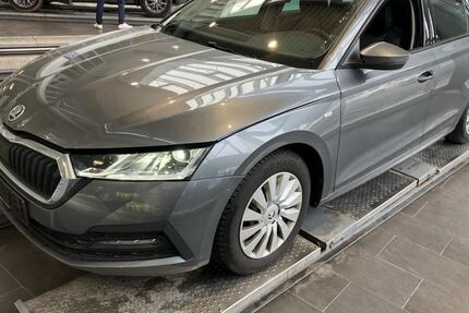 Skoda Octavia 102.400 km 21.490 &euro; Roth 91154