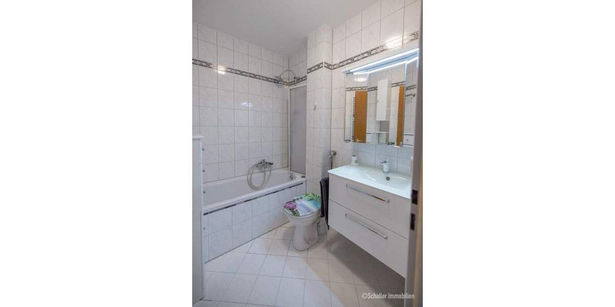 Gemütliche 3-Zi. ETW mit Balkon in Oberasbach Wohnung kaufen 3 zimmer