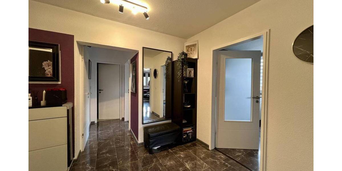 Etagenwohnung Erlangen Büchenbach - 3 Zimmer, 83 m&sup2;, 319.000&euro; | Angebot:26128073