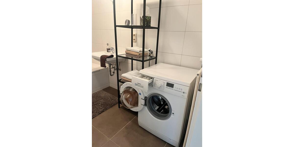 Hochparterre Neunkirchen am Brand - 2 Zimmer, 62 m&sup2;, 2.140&euro; | Angebot:26680212