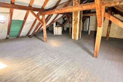 Wohnung zum Kaufen in Nürnberg 69.000 € 70.51 m² 3 zimmer