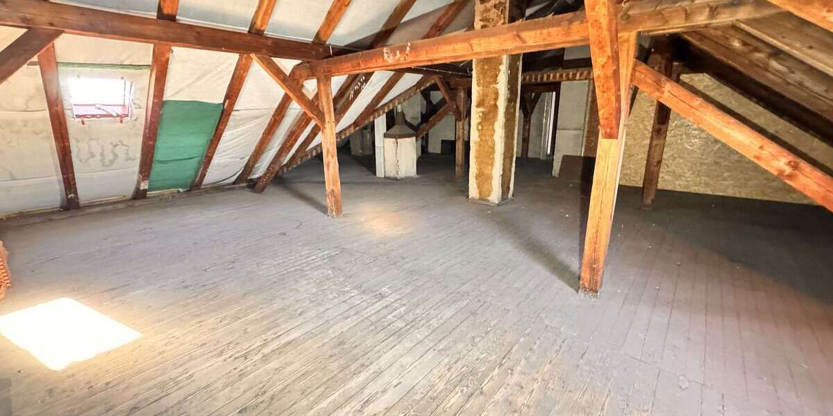 Wohnung zum Kaufen in Nürnberg 69.000 € 70.51 m² 3 zimmer