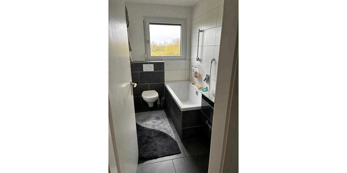 Dachgeschoßwohnung Fürth Atzenhof - 1 Zimmer, 52 m&sup2;, 670&euro; | Angebot:26689355