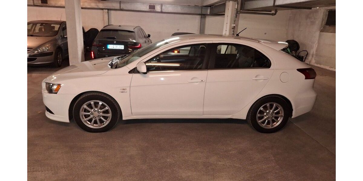Mitsubishi Lancer 133.000 km 5.000 &euro; Nürnberg 90480