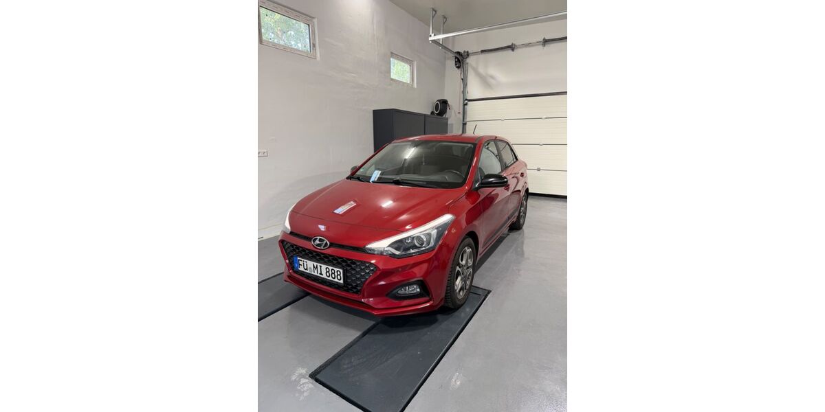 Hyundai i20 167.000 km 8.999 &euro; Herzogenaurach 91074
