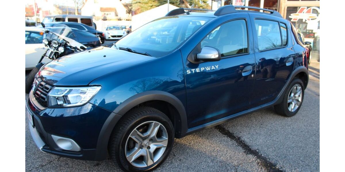Dacia Sandero 60.000 km 9.850 &euro; Nürnberg 90475