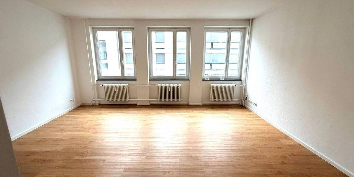 Etagenwohnung Nürnberg Lorenz - 2 Zimmer, 65 m&sup2;, 840&euro; | Angebot:26358573
