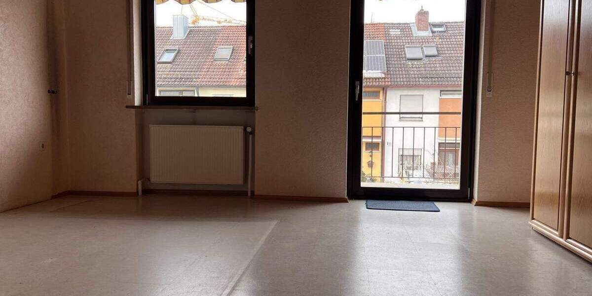 Reihenmittelhaus Nürnberg Eibach - 4 Zimmer, 110 m&sup2;, 399.000&euro; | Angebot:25678158