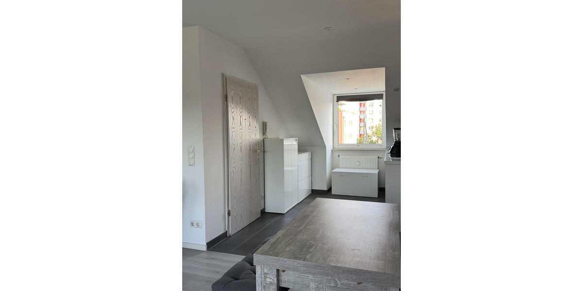 Dachgeschoßwohnung Nürnberg Sankt Leonhard - 2 Zimmer, 54 m&sup2;, 259.000&euro; | Angebot:25044993