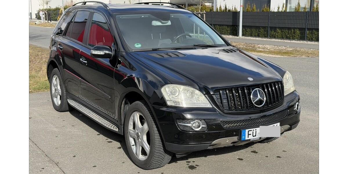 Mercedes-Benz ML 320 293.500 km 7.900 &euro; Langenzenn 90579