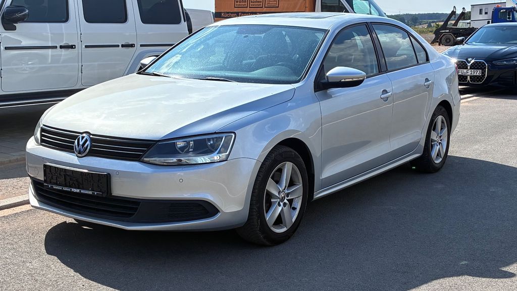 VW Jetta 125.000 km 5.990 &euro; Großhabersdorf 90613