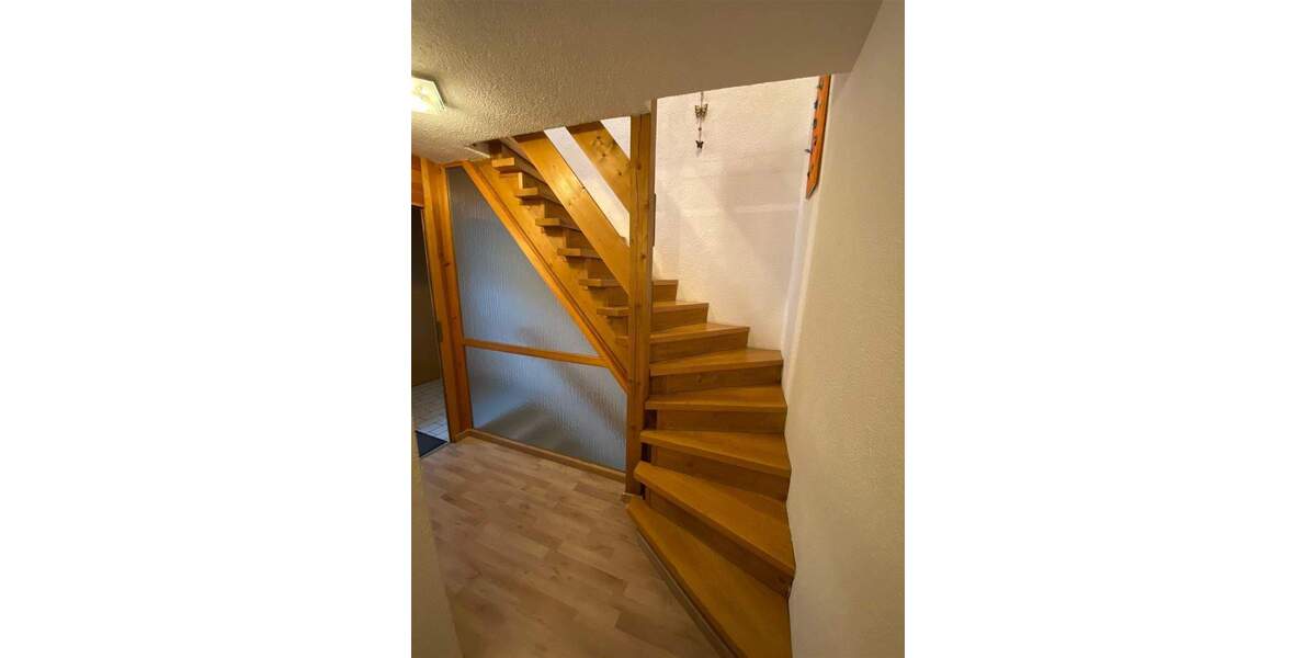 Doppelhaushälfte Burgthann Schwarzenbach - 7 Zimmer, 180 m&sup2;, 459.000&euro; | Angebot:24793965