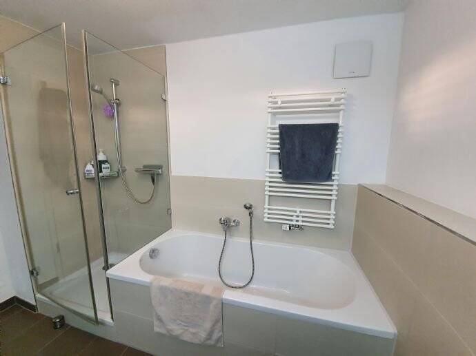 Etagenwohnung Erlangen Bruck - 2 Zimmer, 75 m&sup2;, 902&euro; | Angebot:26487068