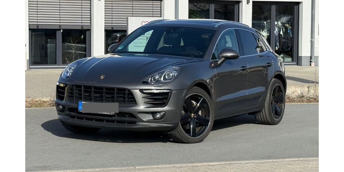 Porsche Macan 183.024 km 24.900 &euro; Fürth 90766