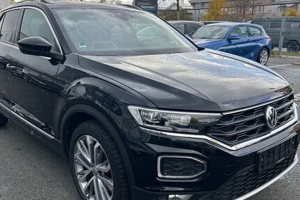 VW T-Roc 103.620 km 18.700 € Fürth 90763