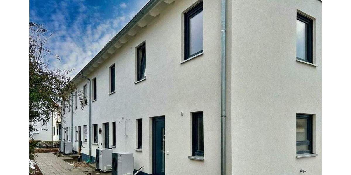 Reihenendhaus Langensendelbach - 6 Zimmer, 126 m&sup2;, 580.000&euro; | Angebot:25735029