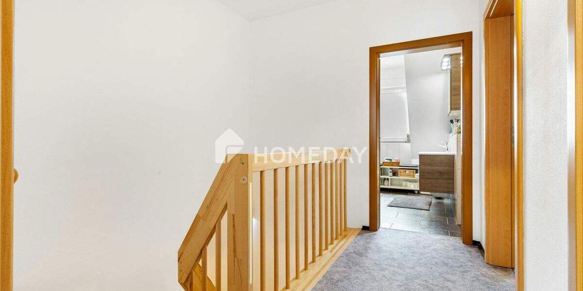 Doppelhaushälfte Erlangen Büchenbach - 8 Zimmer, 111 m&sup2;, 720.000&euro; | Angebot:25737636