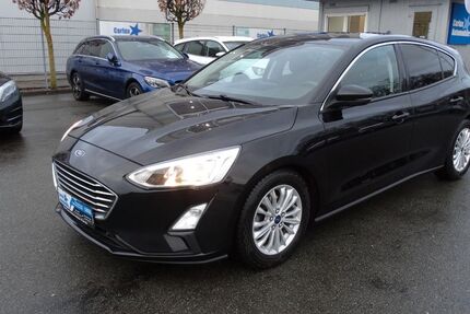Ford Focus 136.373 km 13.380 &euro; Fürth bei Nürnberg 90763