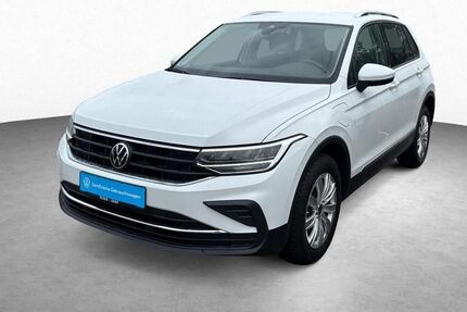VW Tiguan 66.600 km 25.900 &euro; Schwabach 91126