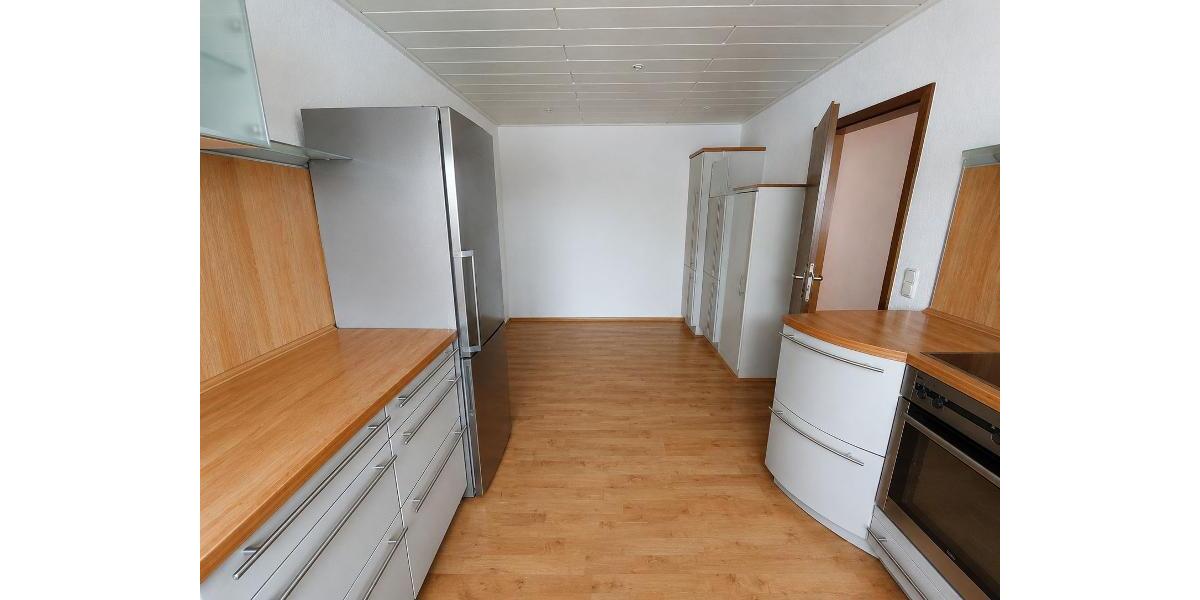 3 Zi. Wohnung im EG mit Terrasse, Gartenmitbenutzung und Garage - Etagenwohnung Hessdorf | Angebot:27314099