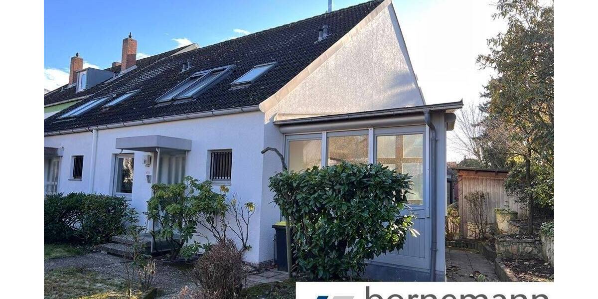 Tolle Lage Wetzendorf, ruhig + stadtnah! Renoviertes REH mit Anbau, Wintergarten + Garage! 5 zimmer