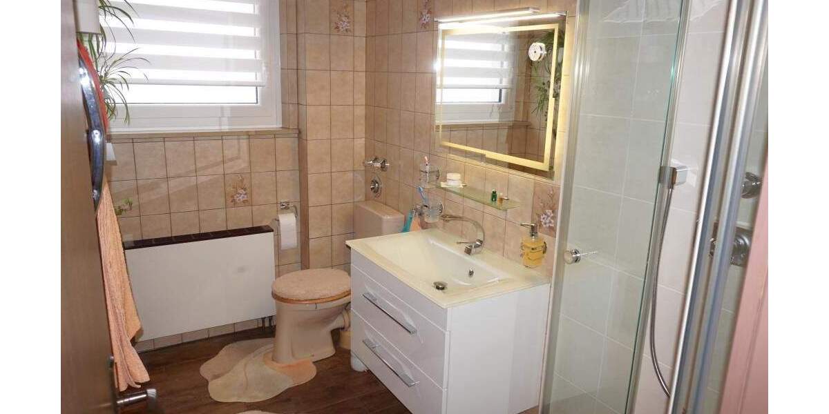 Einfamilienhaus Nürnberg Falkenheim - 6 Zimmer, 160 m&sup2;, 669.000&euro; | Angebot:25746665