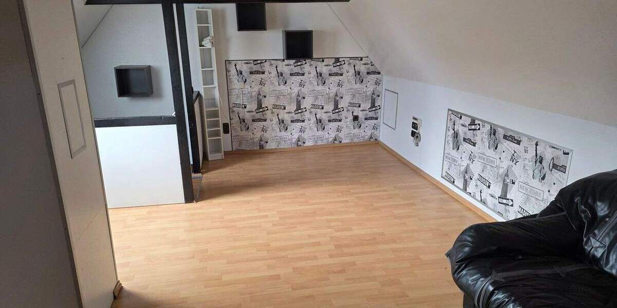 Etagenwohnung Schwabach - 3 Zimmer, 70 m&sup2;, 199.000&euro; | Angebot:25676683