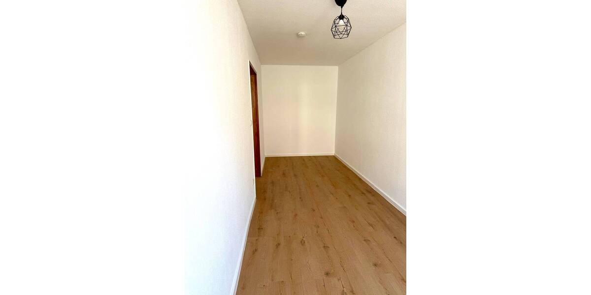Etagenwohnung Nürnberg Glockenhof - 3 Zimmer, 83 m&sup2;, 1.120&euro; | Angebot:26433958