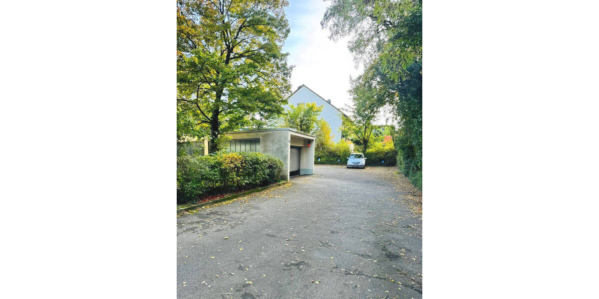 Etagenwohnung Fürth Dambach - 7 Zimmer, 165 m&sup2;, 525.000&euro; | Angebot:23944085