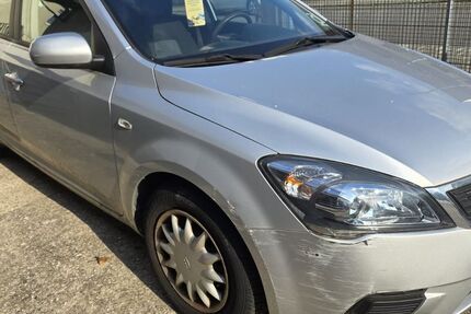 Kia ceed / Ceed 35.750 km 2.498 &euro; Stein 90547