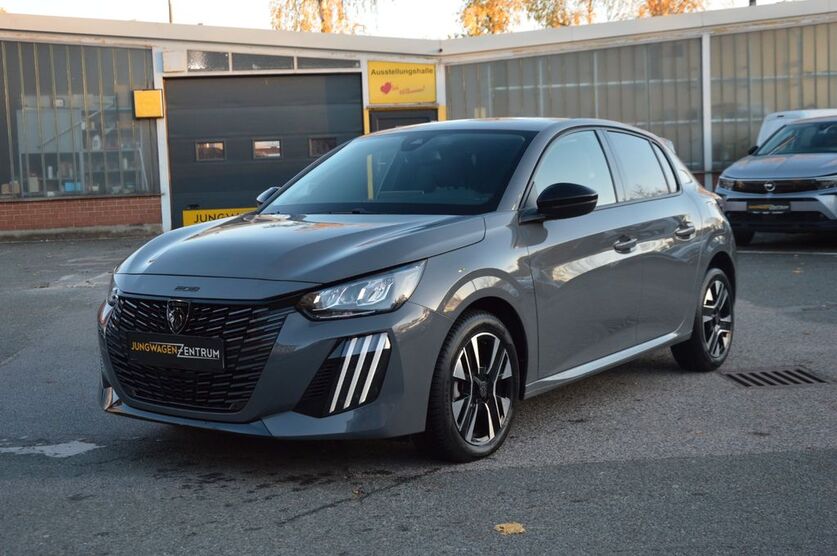 Peugeot 208 12.700 km 17.900 € Nürnberg 90469