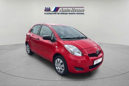 Toyota Yaris 174.000 km 2.990 € Nürnberg 90431