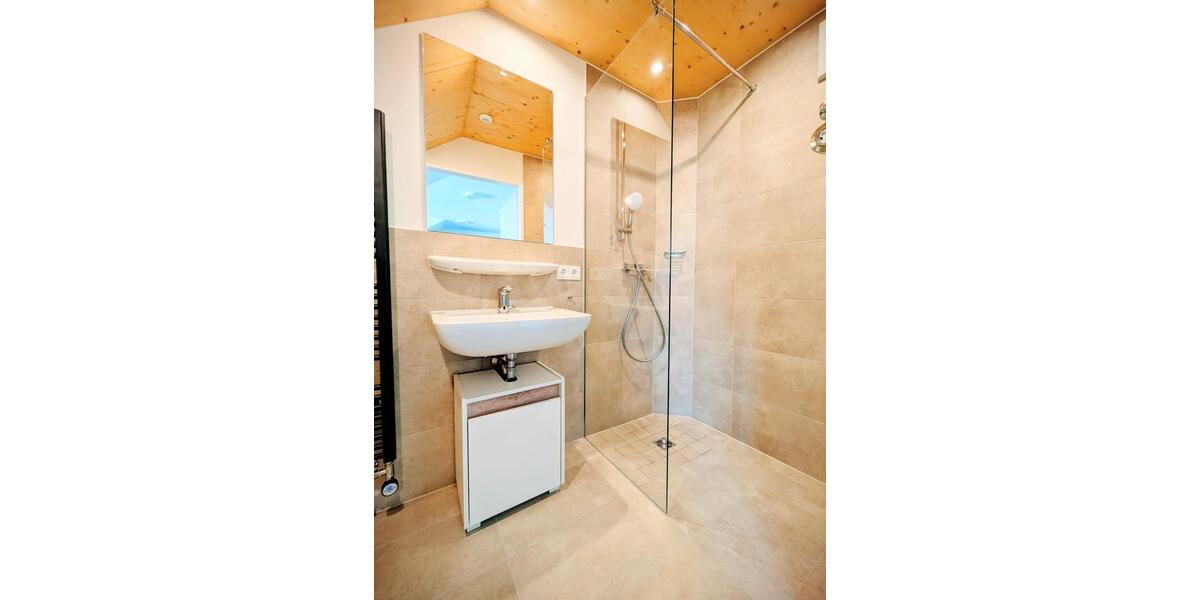 Erstbezug in Erlangen Zentrum – Möblierte Studentenwohnung (x2) 1 zimmer