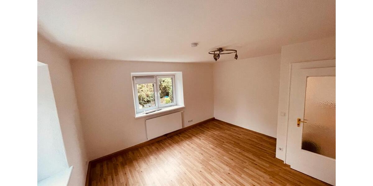 Etagenwohnung Nürnberg Schnepfenreuth - 3 Zimmer, 75 m&sup2;, 1.450&euro; | Angebot:26368921