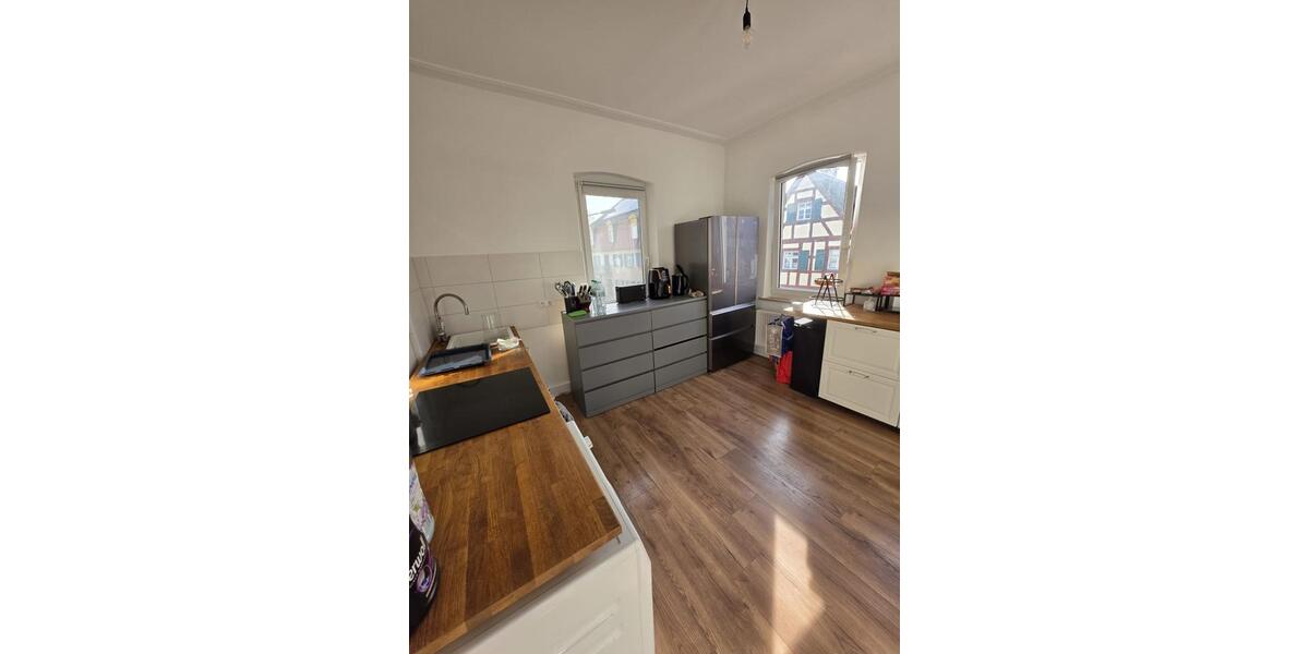 Etagenwohnung Wendelstein - 3 Zimmer, 100 m&sup2;, 1.270&euro; | Angebot:26664508