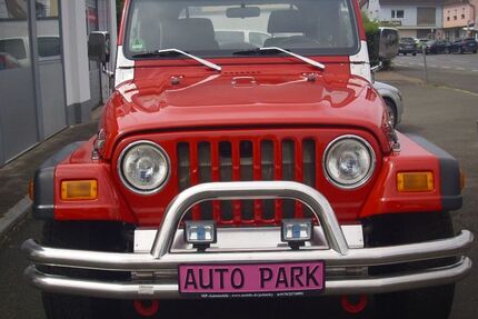 Jeep Wrangler 361.000 km 14.950 € Fürth 90765