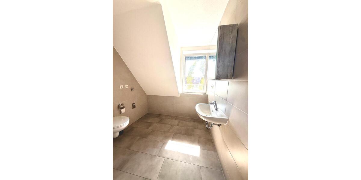 Dachgeschoßwohnung Nürnberg Gärten bei Wöhrd - 2 Zimmer, 58 m&sup2;, 900&euro; | Angebot:27552358