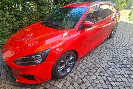 Ford Focus 69.500 km 18.500 &euro; Forchheim 91301