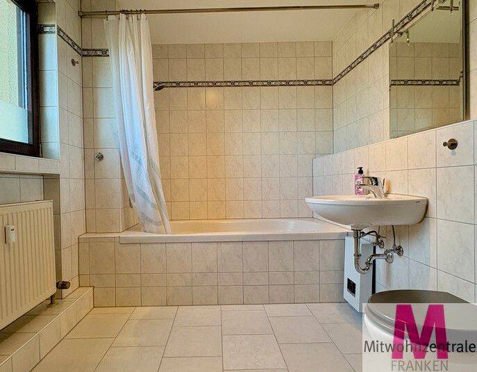 Etagenwohnung Nürnberg Thon - 2 Zimmer, 65 m&sup2;, 1.100&euro; | Angebot:26306229
