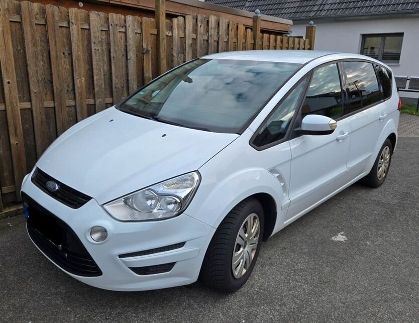 Ford S-Max 235.000 km 4.000 € Nürnberg 90411
